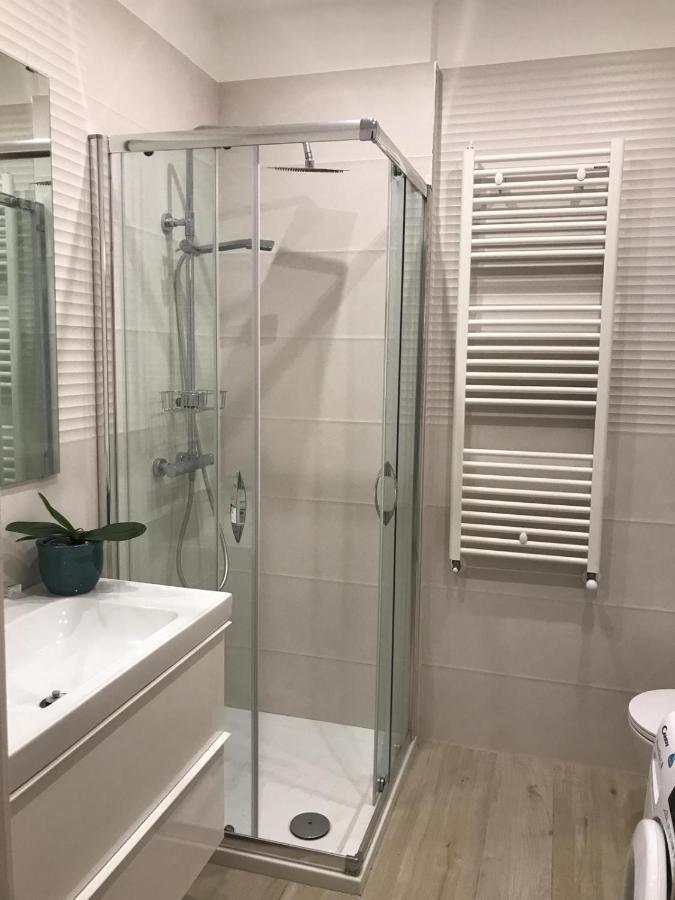 Appartement Central Modern Studio Bari Extérieur photo
